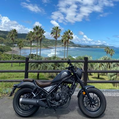 afuron515151's profile picture. 基本バイク垢。たまにバイク他。 宮崎産52歳！2023.7.11教習所入。7.29卒業。7.31自動二輪免許取得🏍✨RebelSE 8.19納車🏍︎💕︎ aikoとサカナクションとマンウィズ聴きながらソロツーしてます🎶ヤエーしてくれると喜びます👋#バイク好きと繋がりたい #バイク乗りと繋がりたい