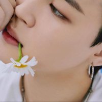aria (@iovesujim) 's Twitter Profile