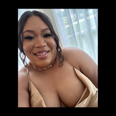 livin’ off good vibes, hyper awareness, self accountability and warranted fuck you’s💋 #SocialWorkTwitter #FinerWoman1920 #WMU #TherapistTwitter #BlackGirlMagic