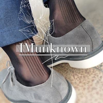 KU_IMunknown's profile picture. 专注本质恋物恋足的无聊清水推&脚袜推&小透明，展示癖好的地方。口味博爱，但偏爱日丝和白丝，人在YN。(洁癖爱干净没味道也很懒所以不出原)