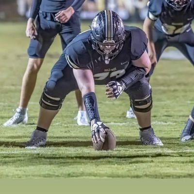 6'4 350
Center / Guard
LCHS 2024 UA 2028
4.1 GPA
ACT 30