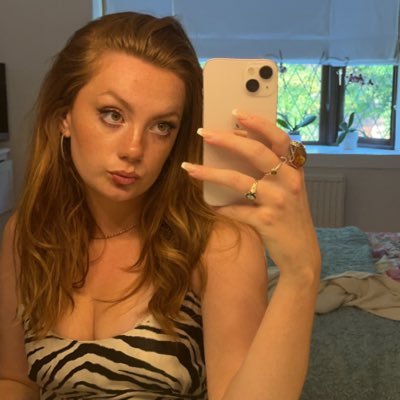 Rosieeeetombs's profile picture. 