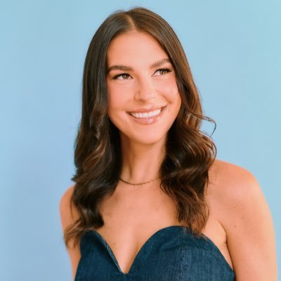 NicoleHolliday Profile Picture