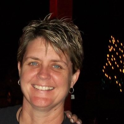 SmalleyGloria's profile picture.