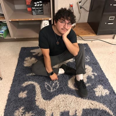 coney_bear_'s profile picture. Move over sis, it’s Jan.