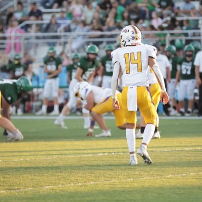 Monett high school/ 2024 / CSK 4.5⭐️kicker 5’9 Weight:150 /Coach's Contact: elewis@monettschools.org NCAA ID# 230995940