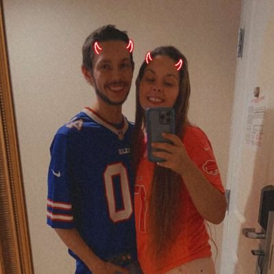 Happily taken❤️ Born 9/14/96💪🏼 An avid madden player🎮 CatDad🐈‍⬛ 585 Raised🏠Bills fan for LIFE 🦬🔥