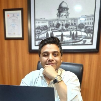 Advocate at Supreme Court of India | Alumni Gyan Niketan, Patna ! Political thinker ! Public Speaker ! Partner - Erudite Legal । Poet when can't express ।