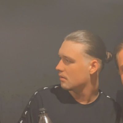 @LzMinizL 🤍 || @Tenne_ 👯♂️ || @QBuLLZz 👶 || @qilogic🍑 || Was Twitter ? Geh auf https://t.co/EJM7W4uk6g!