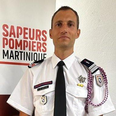 Directeur Départemental Adjoint - Service d'Incendie et de Secours de la Martinique. Mes tweets n'engagent que moi. #SDIS #LILLE #POMPIER #MARTINIQUE