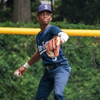 CF, RF, LF. Beaufort High school uncommitted, Class of 2024, email:Milesjg1020@gmail.com 5,11-170LB- 18Years old.(843-929-4883)@sox_carolina.