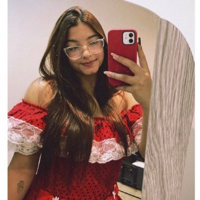 evelin_tx's profile picture. https://t.co/Sbgc4NXPah