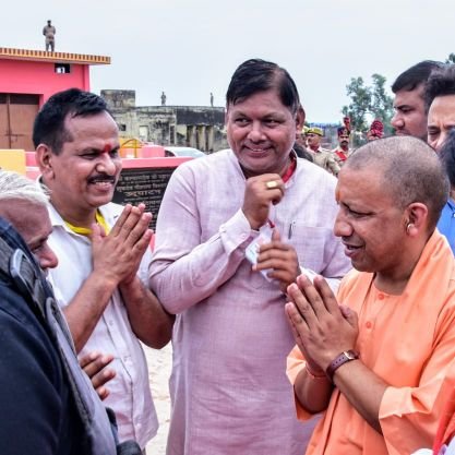 सम्प्रति-
प्रांतीय उपाध्यक्ष *
अखिल भारतीय ग्राहक पंचायत
(मेरठ प्रांत)
:
निवर्तमान प्रदेश कार्यकारिणी सदस्य
भारतीय जनता पार्टी(संवाद प्रकोष्ठ)
उत्तर प्रदेश