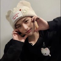 ユウナ (@yuuna2141394845) 's Twitter Profile