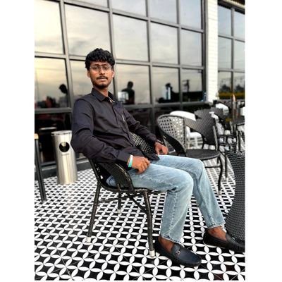 Exicutive Member Of TMYC 💚

👻 Snapchat : @sahidofficial23 
🤖                 ig : @mi_kha_ael
Student 🤪 Trader 📉  Foody 😋
Rampurhat College 📚