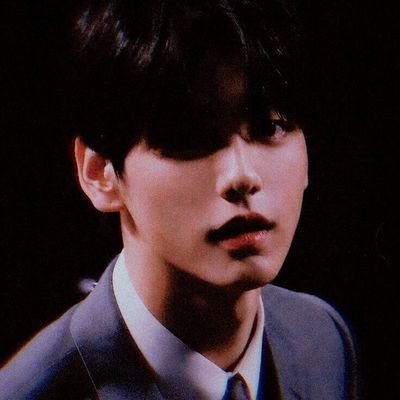 Hi this is @txt_quote_ Twt locked my another fanacc. so I'll use it as a backup for now untill i get that back