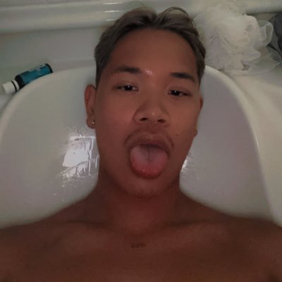 monteroboi's profile picture. 