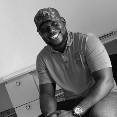 oloniyar's profile picture. Fun loving , likes to learn from everyone and lives meeting and making friends. a Manchester United Fan for life.