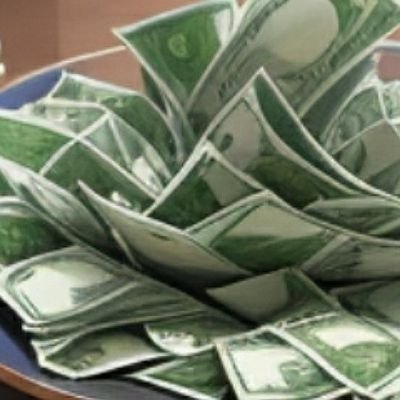MoneyGain101010's profile picture. 