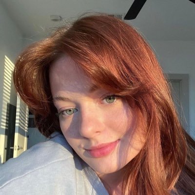 maryclara290's profile picture. 