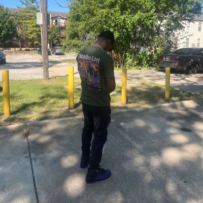 ChicagoRaised🌆 To GOD we praise🙏🏽 #BLESSED😇 👻-Smokeyyjayyy