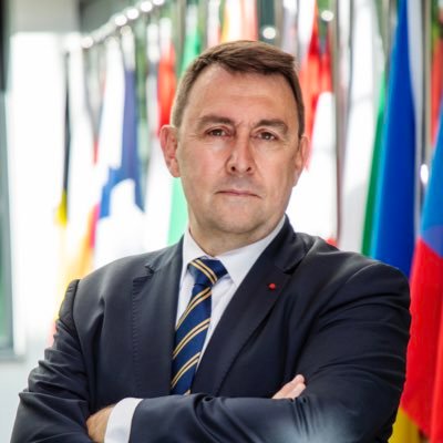 🇪🇺 Directeur des Opérations EUROPOL & 🇫🇷 Général de Gendarmerie 🇫🇷 citoyen ⚠️ mes tweets n'engagent que moi 😉