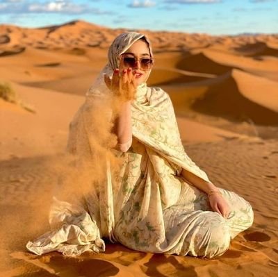 MelikeWafi's profile picture. الوطن هو الاتجاهات الأربعة، لكل من يطلب اتجاهاً.