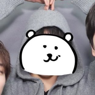 present_qnd's profile picture. 이재현 좋은 이유: 그럼 싫냐 씨발?