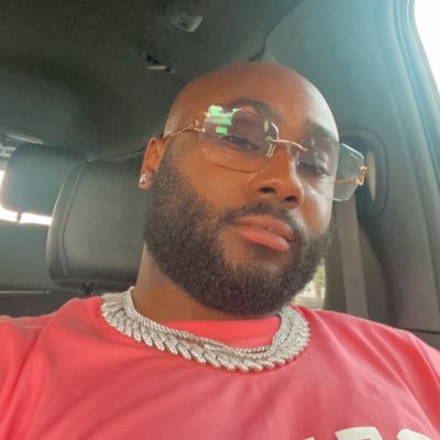 chrislewiis's profile picture. 7