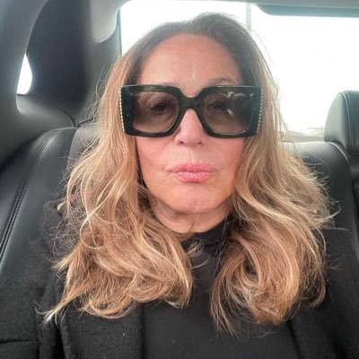 NewWonderlands's profile picture. 