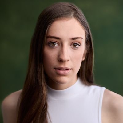 Jessie_Leaps's profile picture. Recent uclan graduate and budding actress, you'll usually find me at the theatre or doing a self tape! Represented by @PriestleyTalent