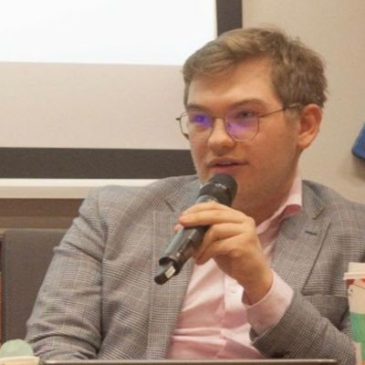 Prawnik | Doktorant & Researcher @ UW | Postępowanie cywilne, prawo cywilne, prawo konstytucyjne, prawa człowieka, trochę książki i idee polityczne w prawie