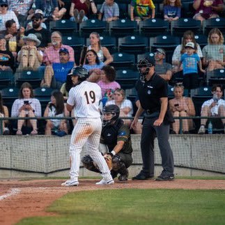 LCU🙏🏻⚾️ professional baseball player ⚾️🙏🏻