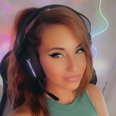 29 | Intento de streamer 🤪 | CoD player❤️ | TWITCH: judijudy22 | IG: judijudy22 | TIKTOK: judijudy94 (+20k)🔥