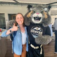 Lizz Huntley (she/her) (@lizzhuntley) 's Twitter Profile