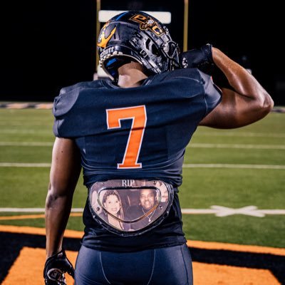 Platte county high school 25’| 6’0 |200lb |LB/SS/FB | 1B/OF | R/R | SF/PF | 913-326-0416