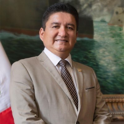 Medico Anestesiólogo, Congresista de la República del Perú por Acción Popular, hombre de familia, loretano de nacimiento.