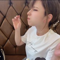 업스 (@eobseu3) 's Twitter Profile