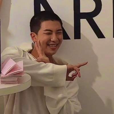 bbxnjj's profile picture. piss off / 21yo