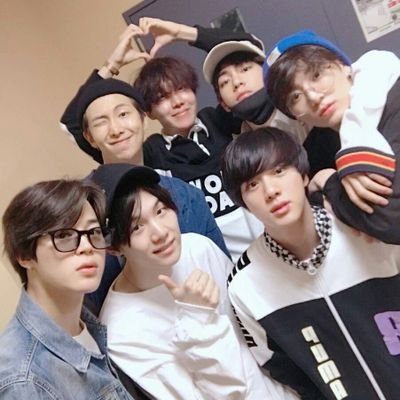 Fan Account for @BTS_twt • OT7 • solos and multis can f*** off • Here for BTS only •  She/Her