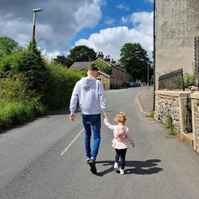 joemills27's profile picture. 