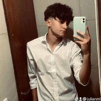 Juli Martinez (@julimartinez5_) 's Twitter Profile