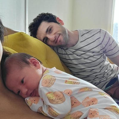 dannyrothdesign's profile picture. Passionate about all things baseball, hockey and disney.