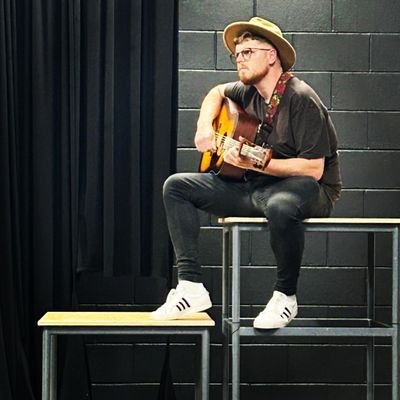 Thephilrayner's profile picture. Actor/well-wisher