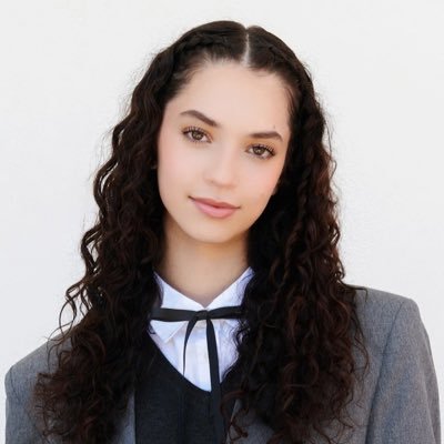 devystuxrt's profile picture. 19, infp :)