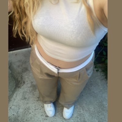 jemilito_'s profile picture. nemám swag mám šmrnc.