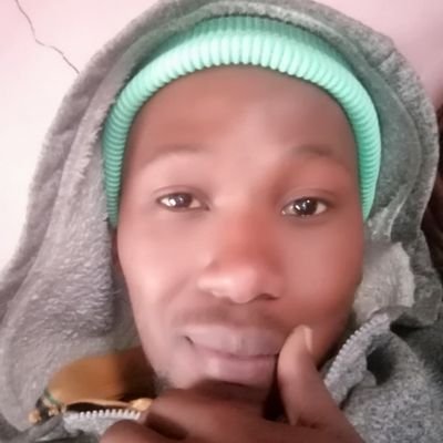 TaNeoZa's profile picture. Street Vendor || Organizer || Entrepreneur || Hustler || ĶhøşíFıeđ| Field Ranger || Deep House Lover•