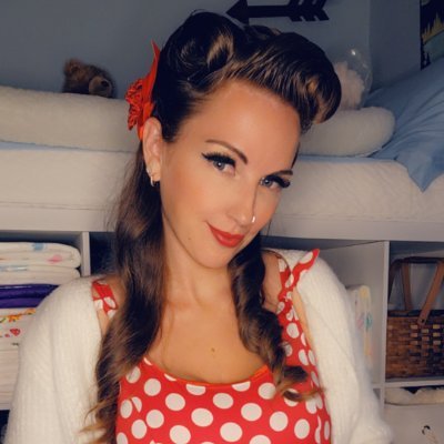 Mommykatmarie Profile Picture