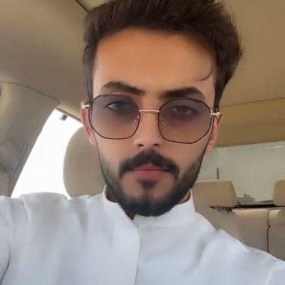 أخصائي نفسي | عَاشِقٌ لِلأَدَبِ، مُولَعٌ بِالشِّعْرِ، مُغْرَمٌ بِالكَلِمَةِ البَدِيعَةِ.