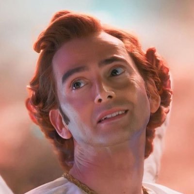 aziracrowcakes's profile picture. 